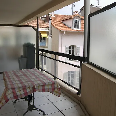 Apartment 4 Minutes Walk To Palais Festivals Cannes